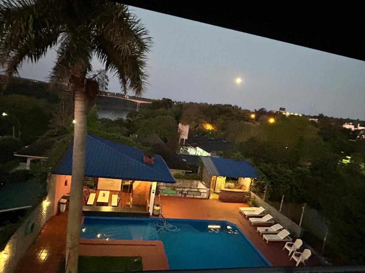 Guembe Al Rio Hostel Puerto Iguazú Eksteriør bilde